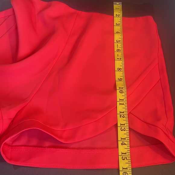 Bebe Red Dress Shorts, Side Slits, Size Medium - Picture 6 of 10